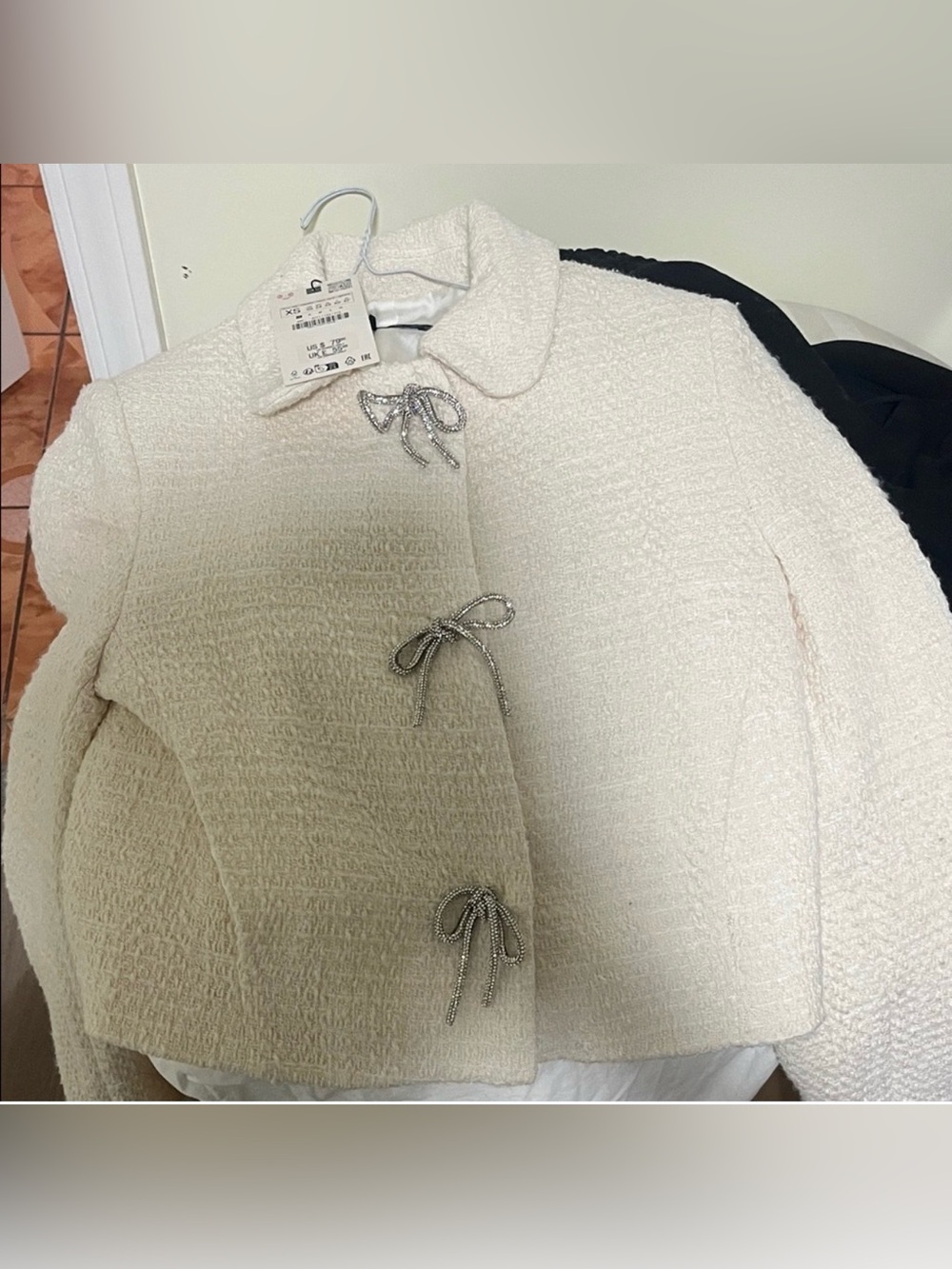 Zara Cream Bouclé Jacket with Decorative Bow Ties